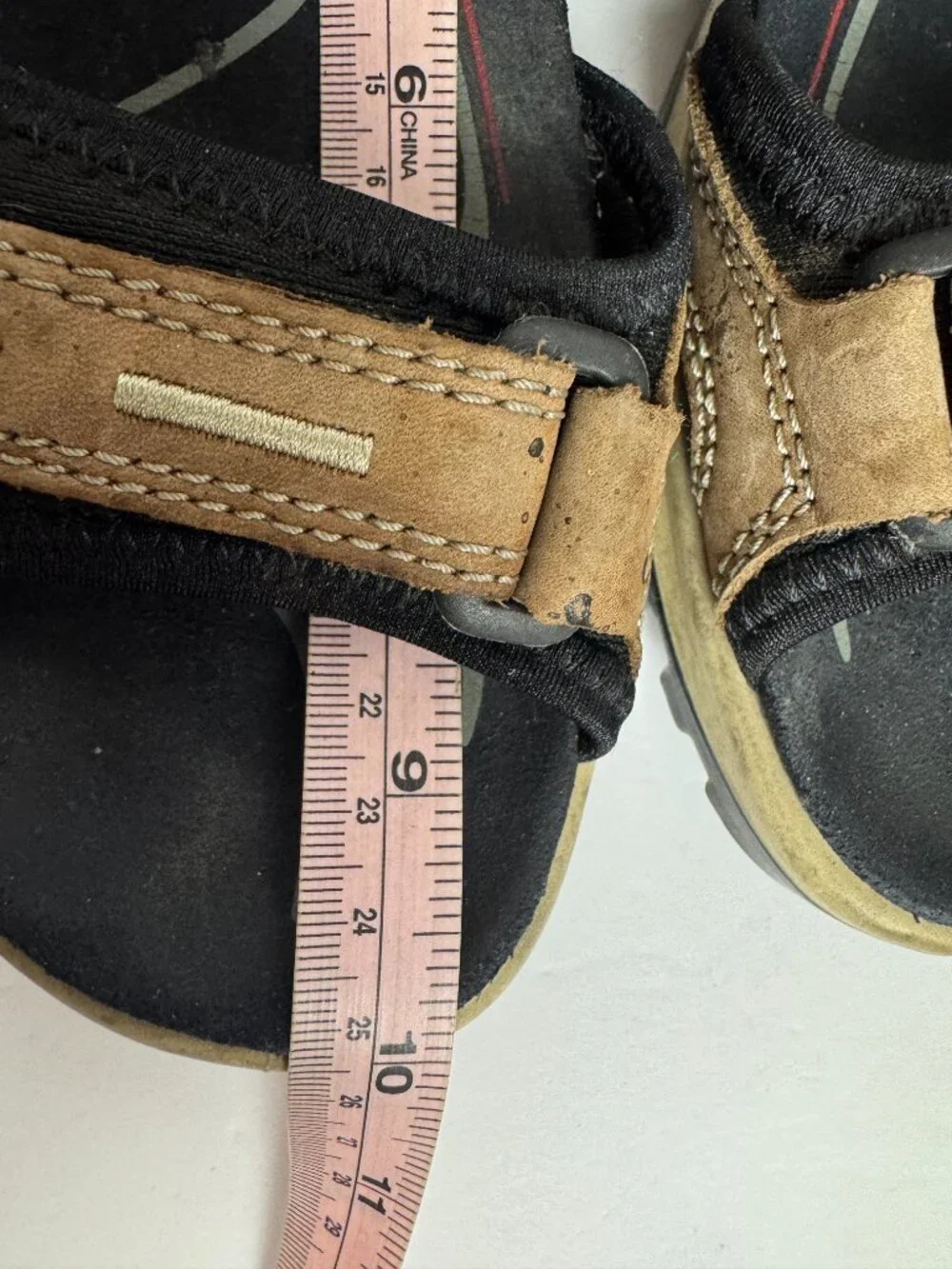 Ecco Yucatan Nubuck Leather Sport Sandals,Size 8-8.5  (EU 39)
